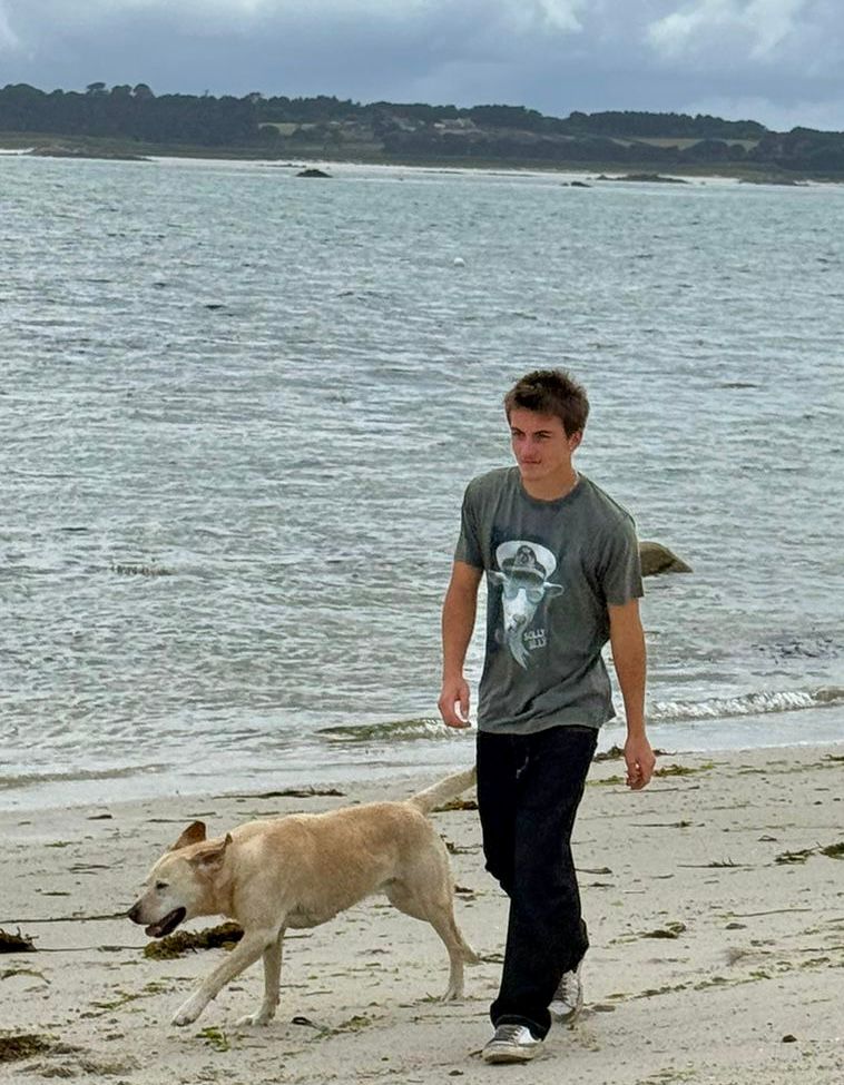 Men’s Scilly Billy Tee - Stone Washed Green